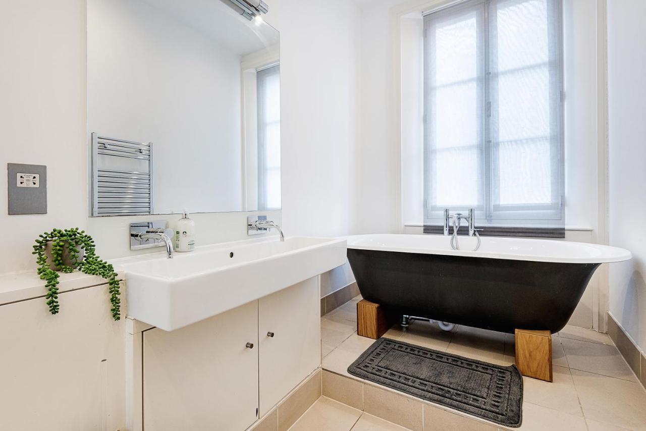 Modern Mayfair Apartments Лондон Екстер'єр фото