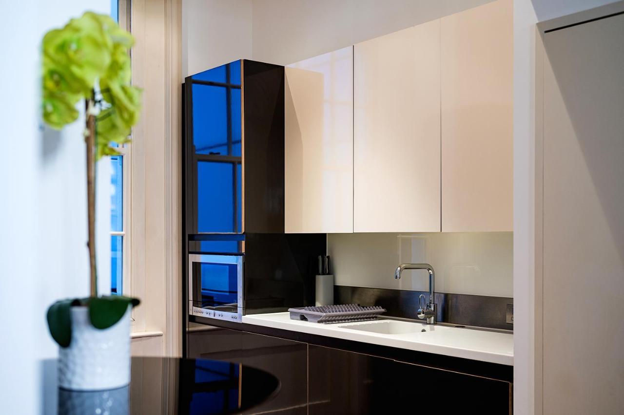 Modern Mayfair Apartments Лондон Екстер'єр фото